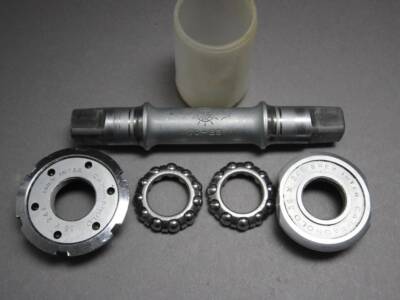 Campagnolo Nuovo Record 1046/a Bottom Bracket / ENG / NOS