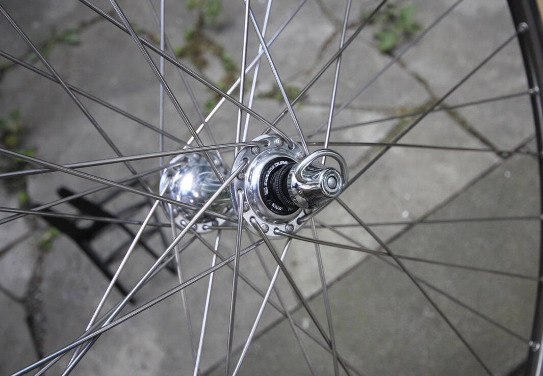 Shimano Dura Ace FH 7401 / Mavic Open 4 CD / 6 Sp