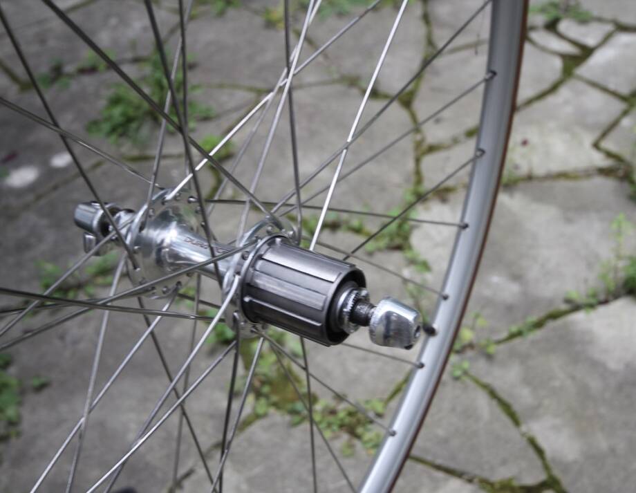 Shimano Dura Ace 7700 / Mavic CXP33 - velowizard.com