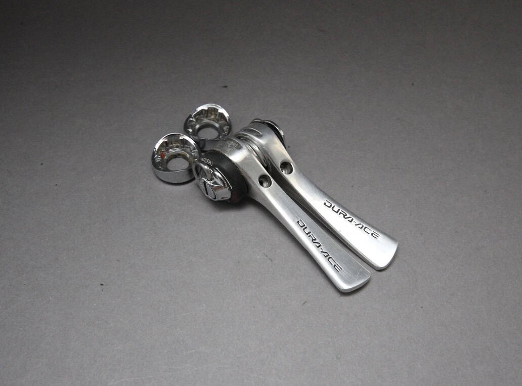 Shimano Dura Ace 7400 Shifting Set / 6 Sp