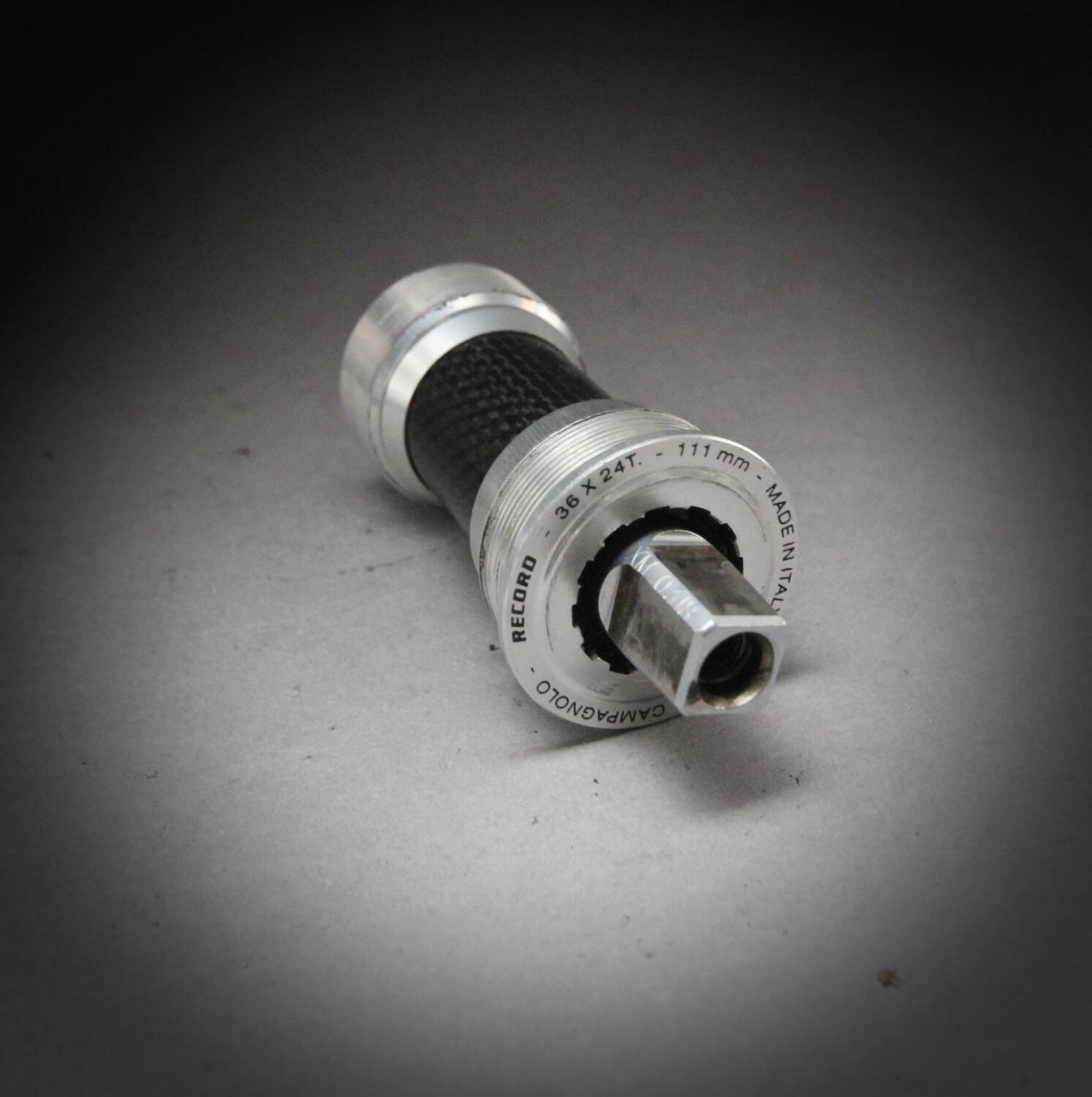 Campagnolo Record Carbon Bottom Bracket / Triple – velowizard.com