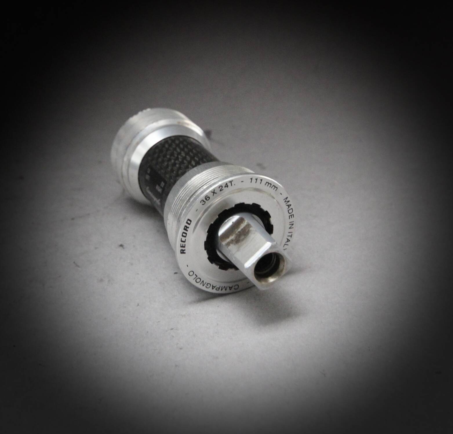 Campagnolo Record Carbon Bottom Bracket / Triple - velowizard.com